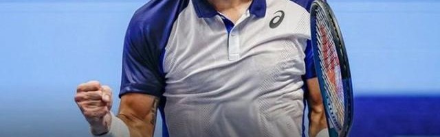 华体会官网-张奔斗：贵为世界第5，西西帕斯竟成他的“高端男仆”