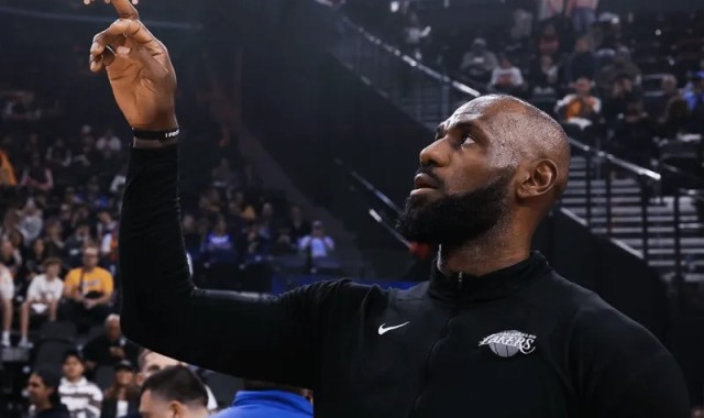 华体会体育-BR设想三方交易：詹姆斯回归骑士，湖人换回马尔卡宁+阿伦